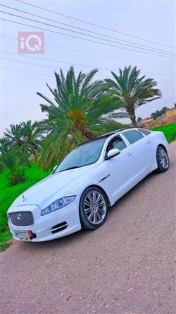 جاكوار XJ